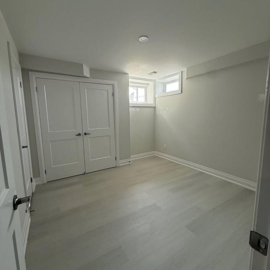 For Lease - 45 John Street Unit# Basement, Bradford West Gwillimbury, Ontario - Photo 1