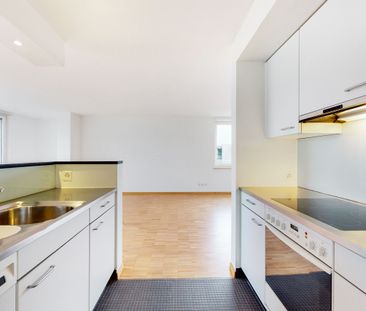 Wunderschöne Wohnung im Zentrum von Dübendorf - Photo 5