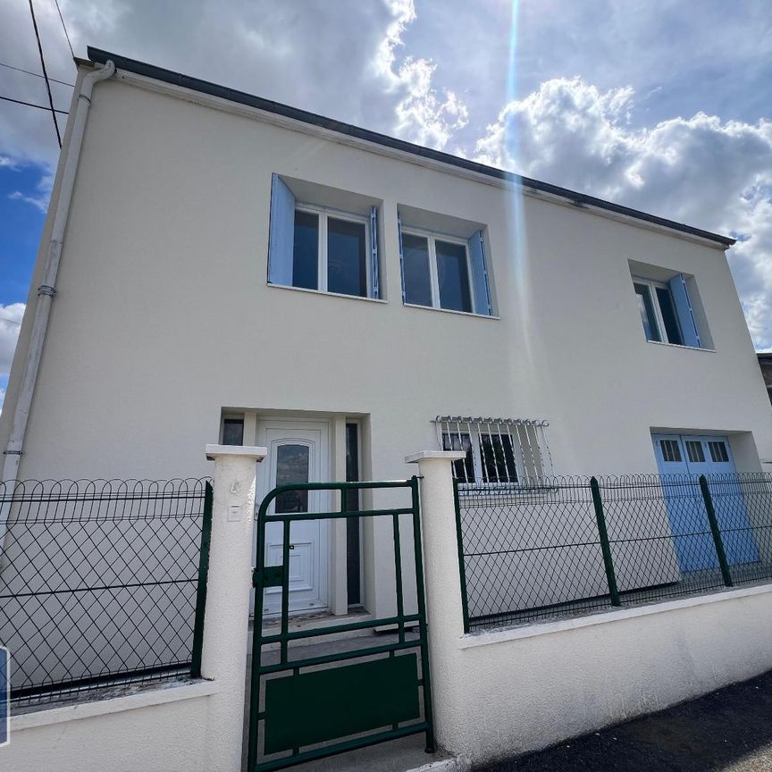 Location Maison 5 pièces 120m² ANGOULEME 16000 - Photo 1