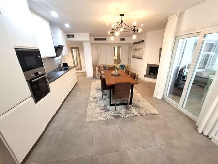 Alquiler de piso en Urbanización Los Naranjos de Marbella - Photo 4