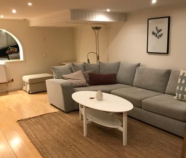 Kapellvägen, Segeltorp - Foto 1