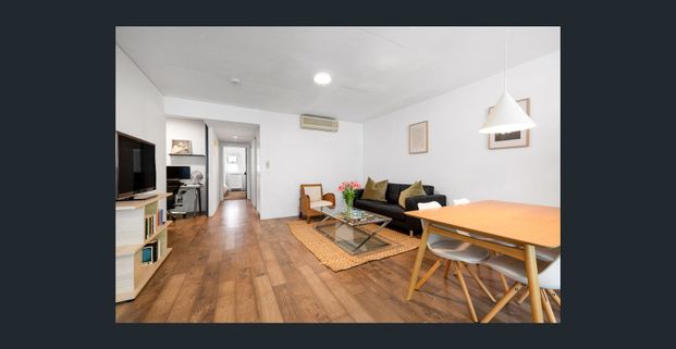 Furnished Urban Sanctuary Just off James Street! - Photo 1