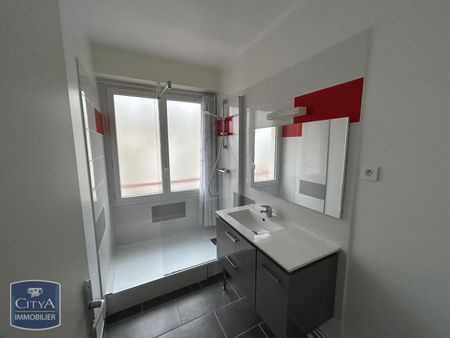 Location Appartement 3 pièces 71m² ST NAZAIRE 44600 - Photo 5