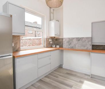 2 bedroom terraced house to rent - Photo 6