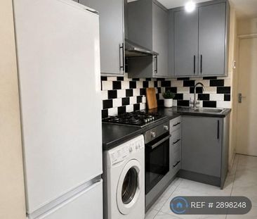 3 bedroom terraced house to rent - Photo 6
