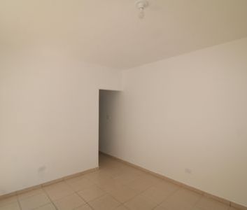 Casa para alugar com 84m², 3 quartos e sem vaga - Foto 2