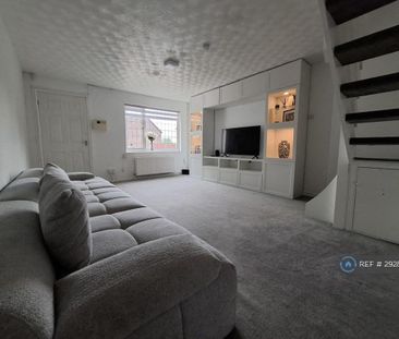 2 bedroom semi-detached house to rent - Photo 1