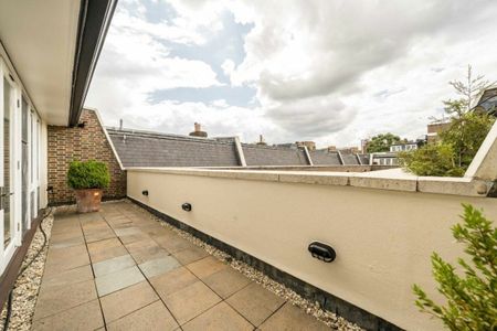 St. Michael's Mews, Belgravia, SW1W - Photo 2