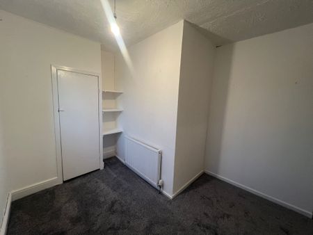 Main Street, Barry - Photo 5