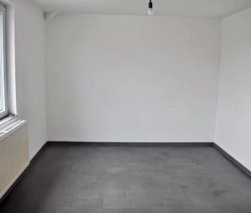 RUSTIG GELEGEN APPARTEMENT VAN 96M² MET RUIM TERRAS IN LANAKEN - Photo 5