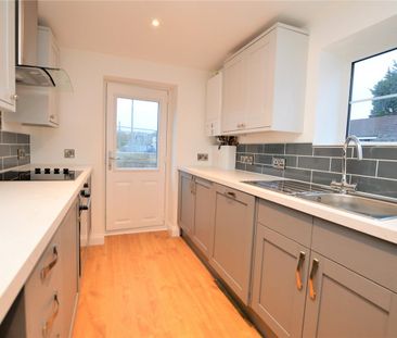 2 Bed Property To Rent - Photo 5