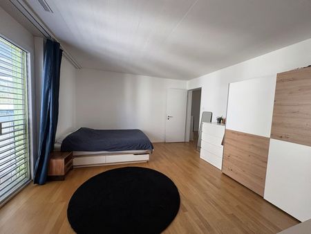 2.5 Zimmer, 113 m², 4. Stock - Photo 3