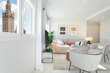 Avenida de la Constitución, Sevilla, Andalusia 41004 - Photo 2