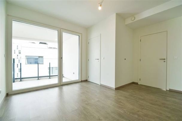 Appartement te huur - Foto 1