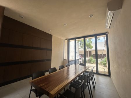 Townhouse de 1 recámara, amueblado, en privada en Temozón. - Photo 5