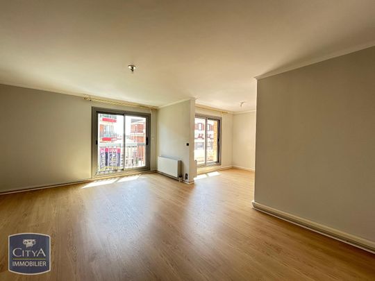 Location Appartement 4 pièces 92m² MONTAUBAN 82000 - Photo 1