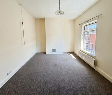 2 Bedroom House to Rent in King Street, Kettering, NN16 - Photo 6