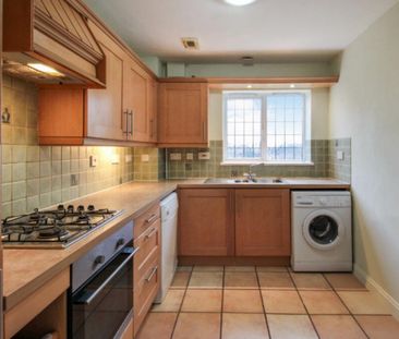 2 Bed Flat, Warwick Road, CV3 - Photo 3