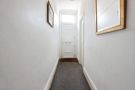 4 bedroom terraced house to rent - Photo 3