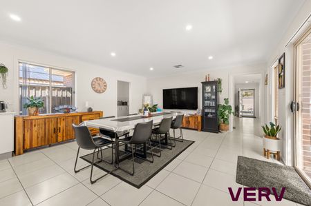 14 Walter Crocker Crescent, Casey ACT 2913 - House For Rent | Domain - Photo 2