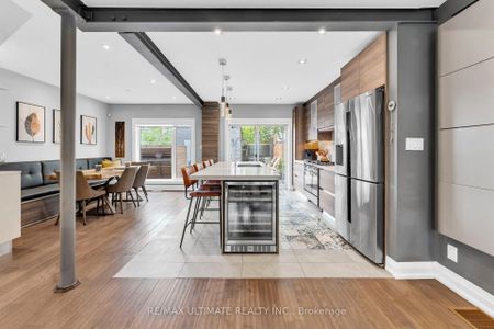 For Lease - 10 Oakdene Crescent, Toronto, Ontario - Photo 5