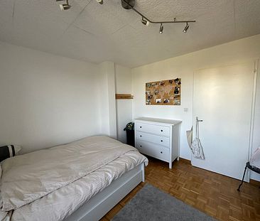 Appartement de 2.0 pièces proche de la Cathédrale - Foto 3