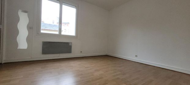 Location Appartement 1 pièce 16m² ISSY LES MOULINEAUX 92130 - Photo 1