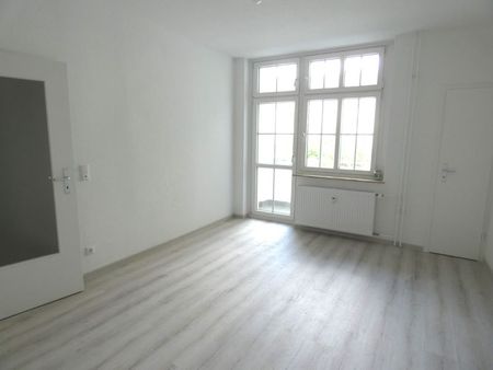 *** Modernisierte Altbauwohnung mit toller Wohnküche und Loggia zu vermieten *** - Photo 2