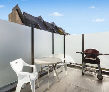 Unit 201/272 Young Street, Fitzroy. - Photo 1