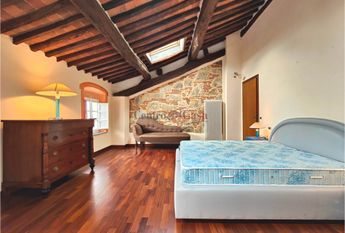 Elegante appartamento rustico in casa colonica