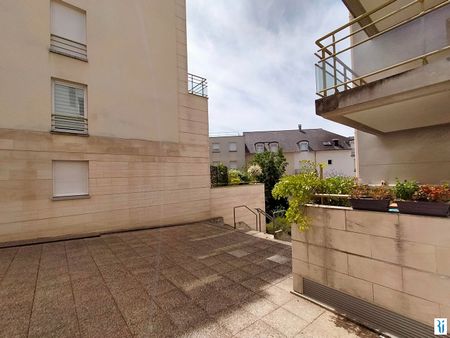 Location Appartement 1 pièce 27m² - Photo 5