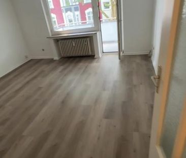 Möblierte 1-Zimmer-Wohnung zur Untervermietung nur März!!! - Photo 4