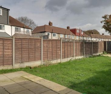 3 bedroom semi-detached house to rent - Photo 6