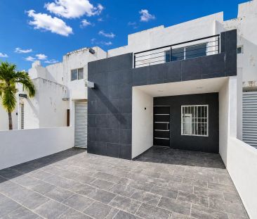 Casa · 3 Recámaras · Estudio · Privada · Seguridad · Villas Del Art... - Photo 1