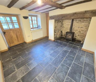 3 bedroom cottage to rent - Photo 2