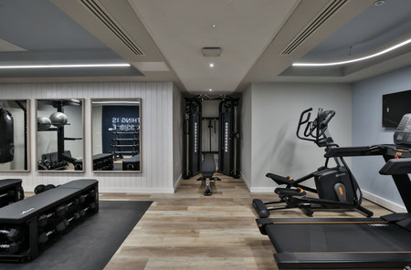 1 bedroom in a flat share to rent - Photo 3