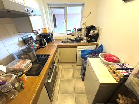 1 bedroom apartment to rent - Photo 3