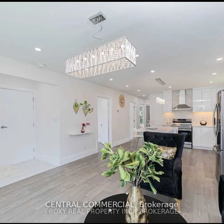 38 Child Dr Drive N #Main Floor - Photo 1