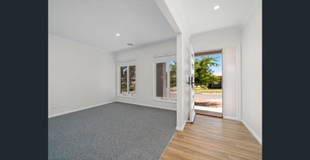 ROOM FOR RENT - Photo 4