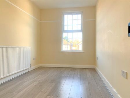 5 bedroom flat share to rent - Photo 5