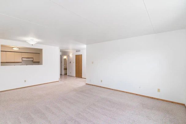 Fort Garry Place I — 1 Bedroom 1 Bath (1Bed1Bath-A1) - Photo 1