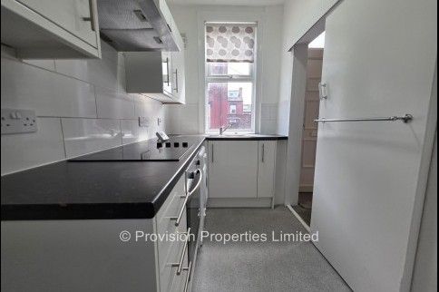 2 Bedroom House Hyde Park Leeds - Photo 1