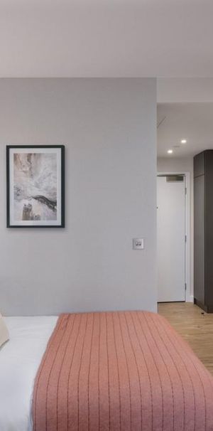 Studio to rent - Photo 1