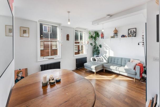 2 bedroom flat to rent - Photo 1