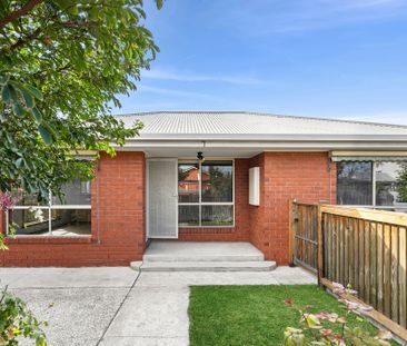 Refreshed & Reinvigorated - Two Bedroom House, Remote Garage, Fully... - Photo 2