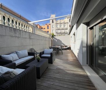 2 room luxury penthouse for rent in Valencia - Photo 6