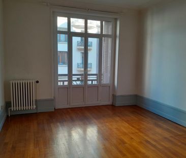 Location Appartement 4 pièces 117m² ANNECY 74000 - Photo 3