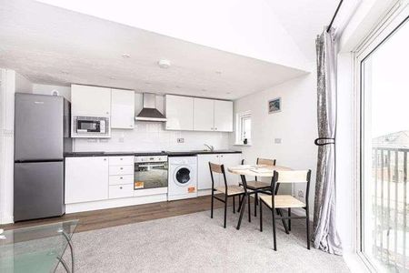 St Michaels Mews, West Hill Place, Bournemouth, BH2 - Photo 5