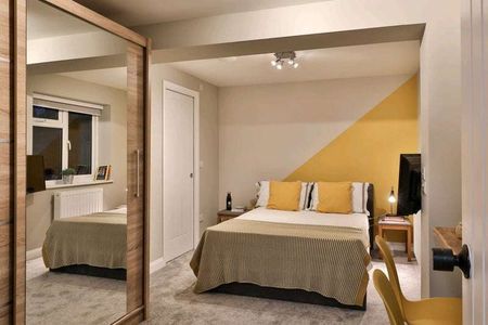 Join the Home of Living Well Room 1 - Photo 3