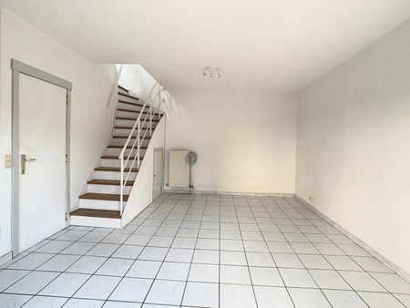 Gerenoveerd duplex appartement met zonnig terras in Heverlee - Photo 2